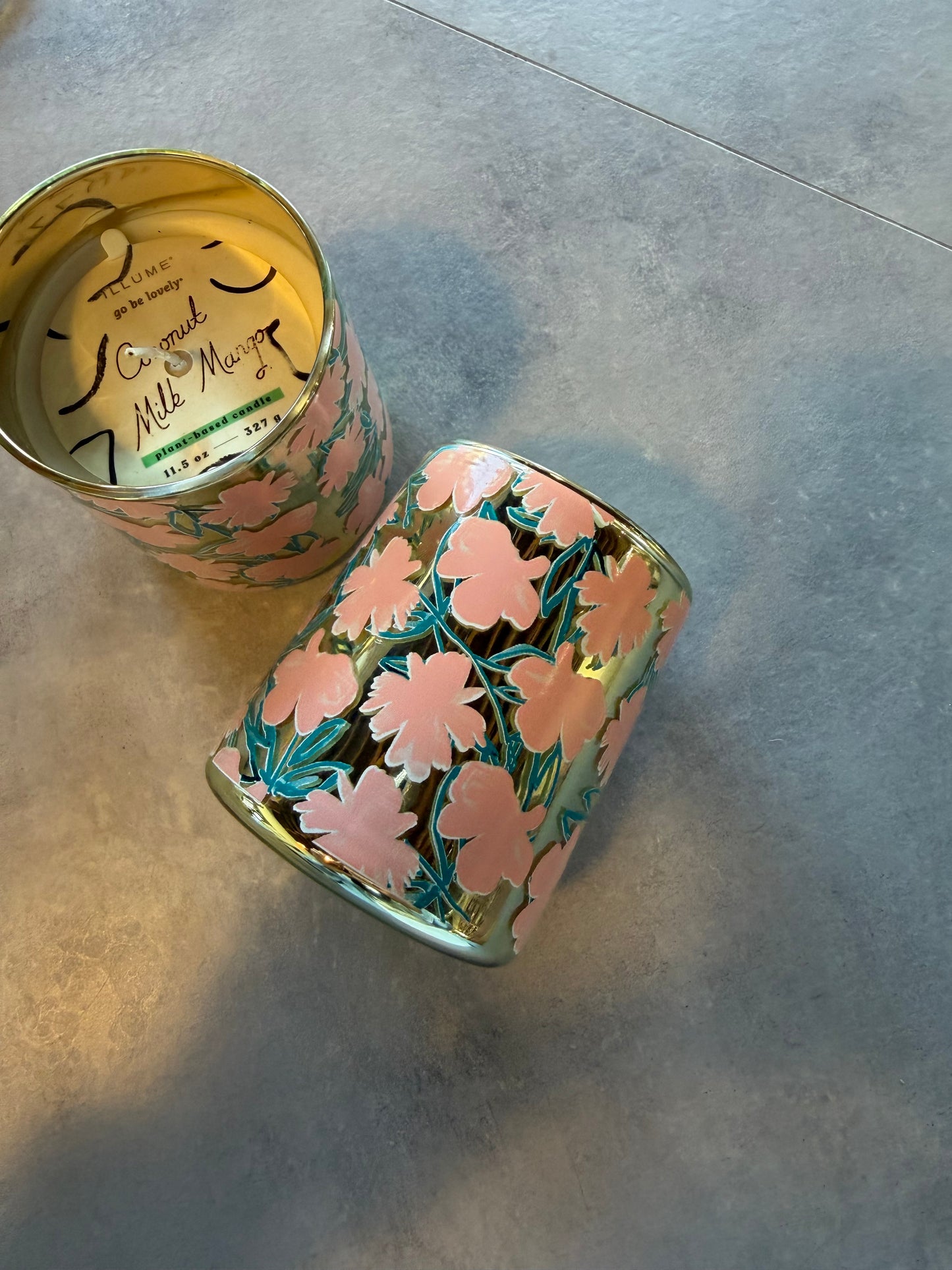 coconut mango candle