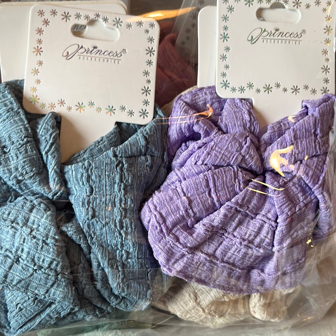 Textured Scrunchie