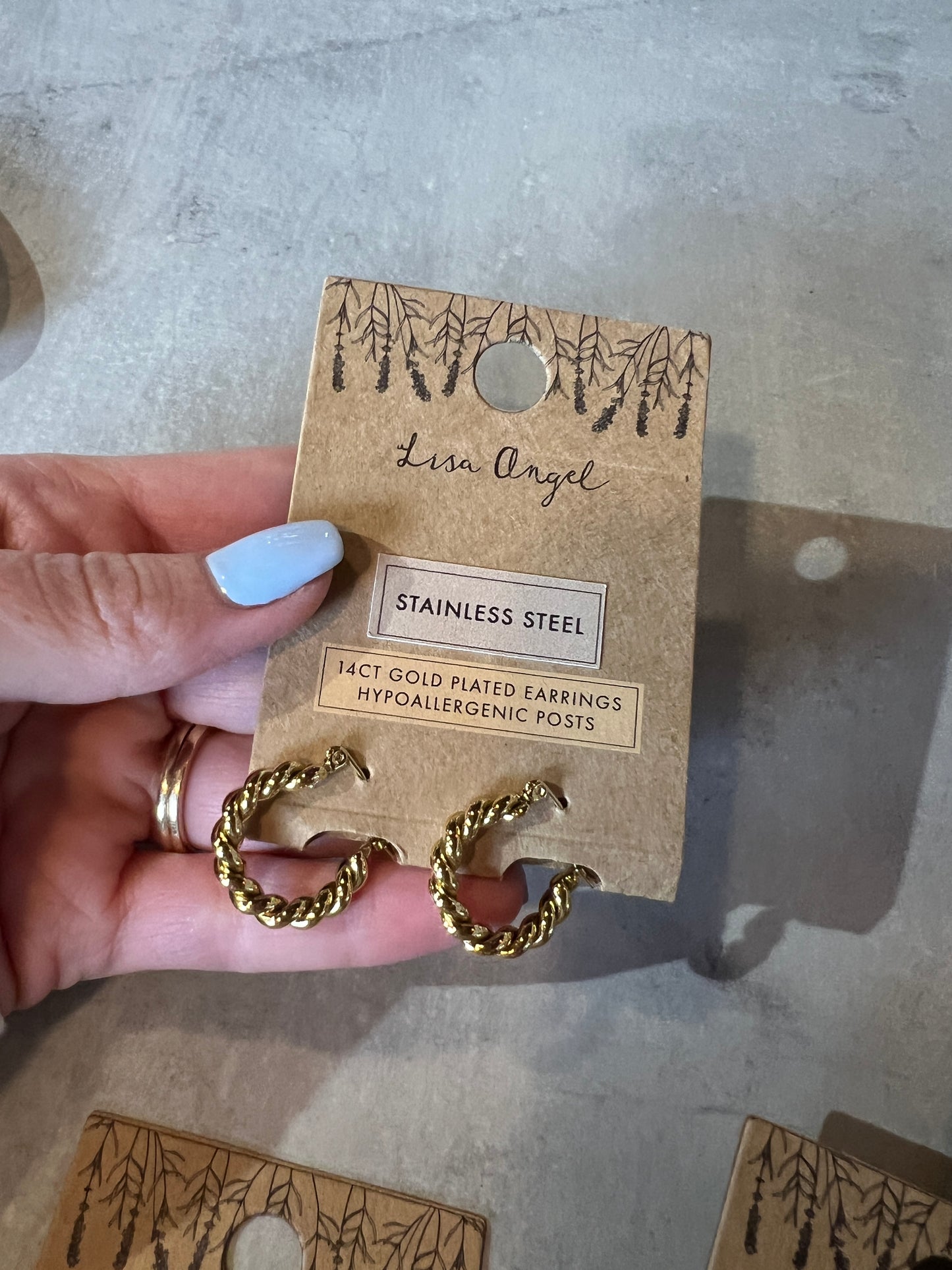 Twisted Rope Hoops