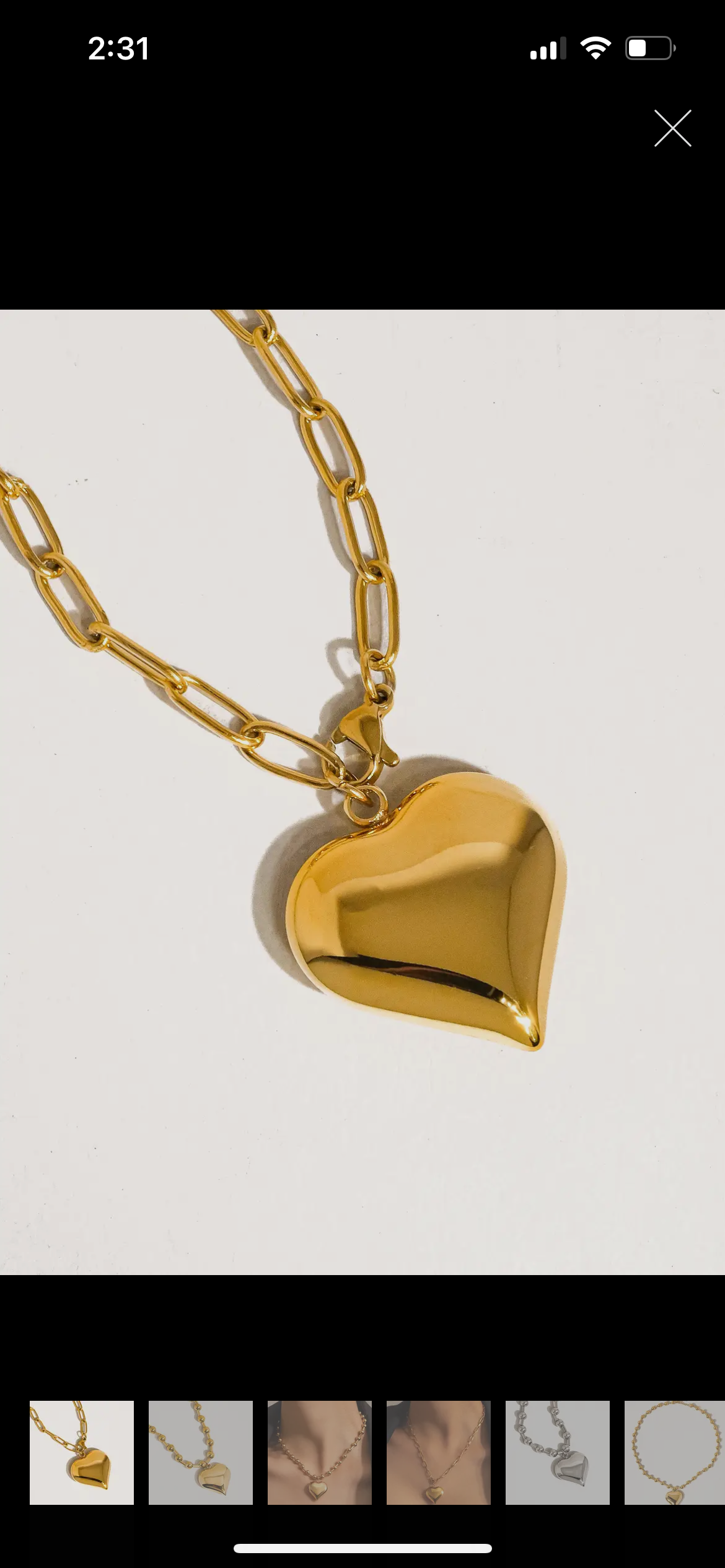 Clasp Heart Chain Necklace