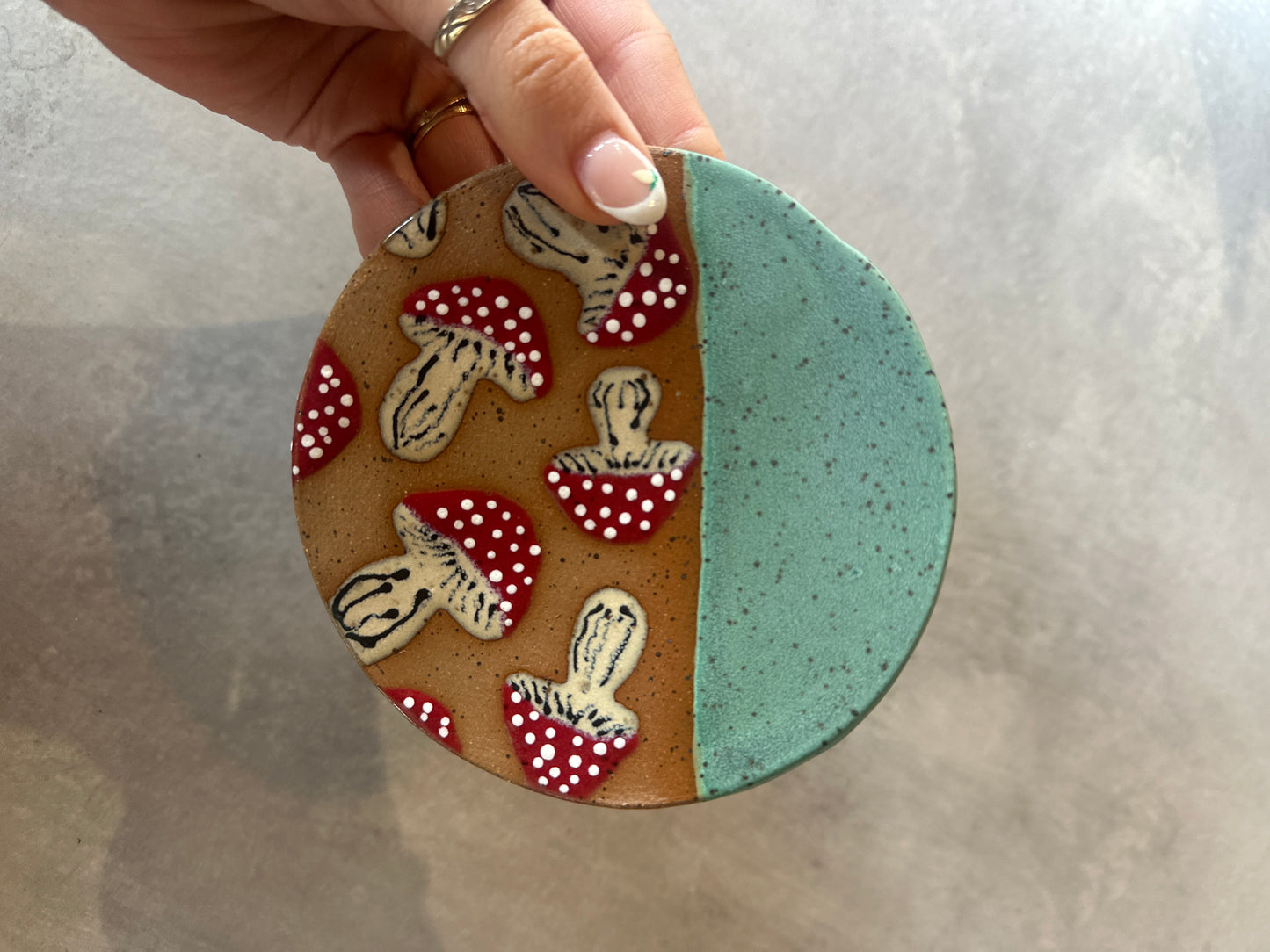 Pottery saucer