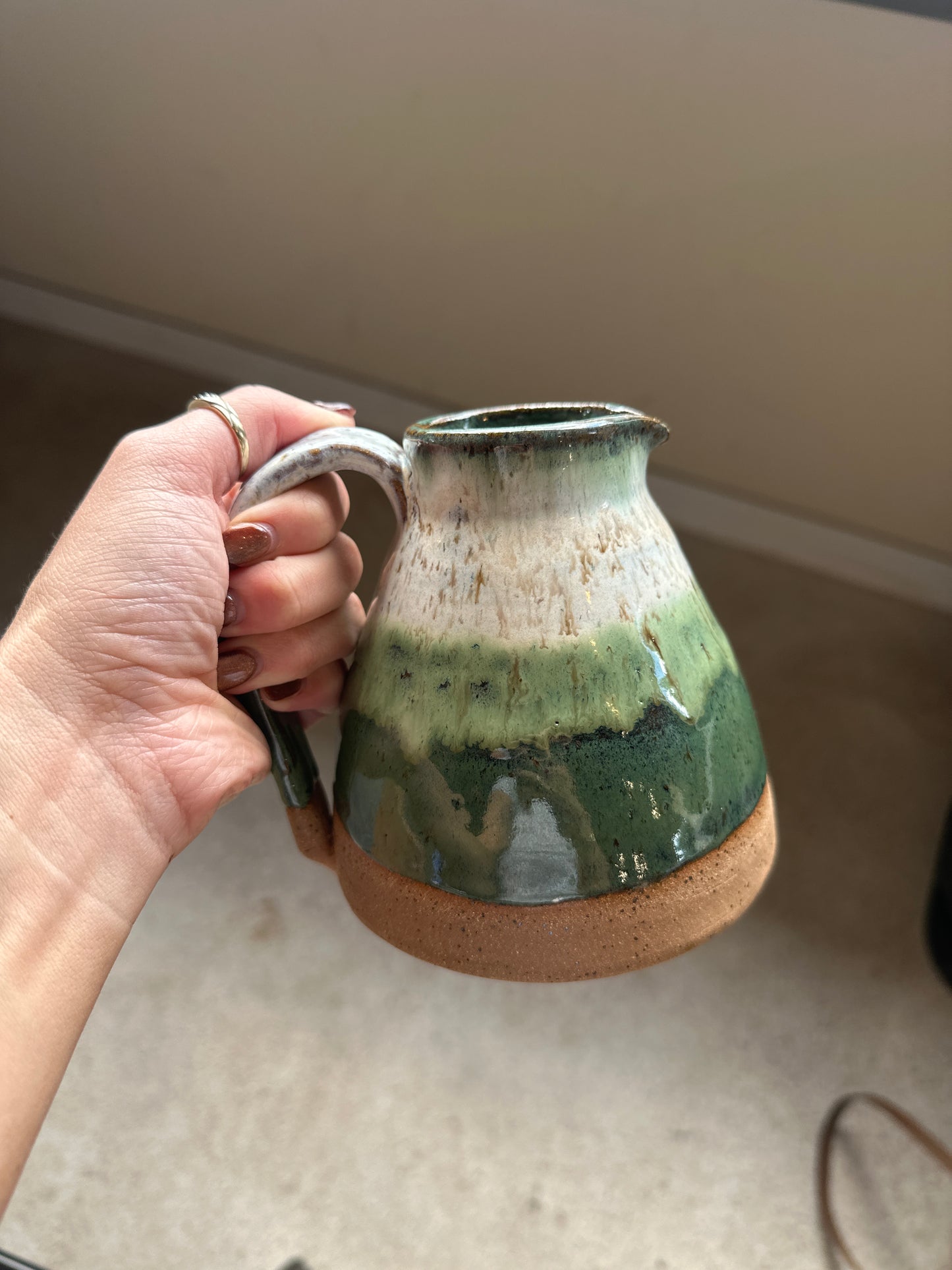 pottery vase