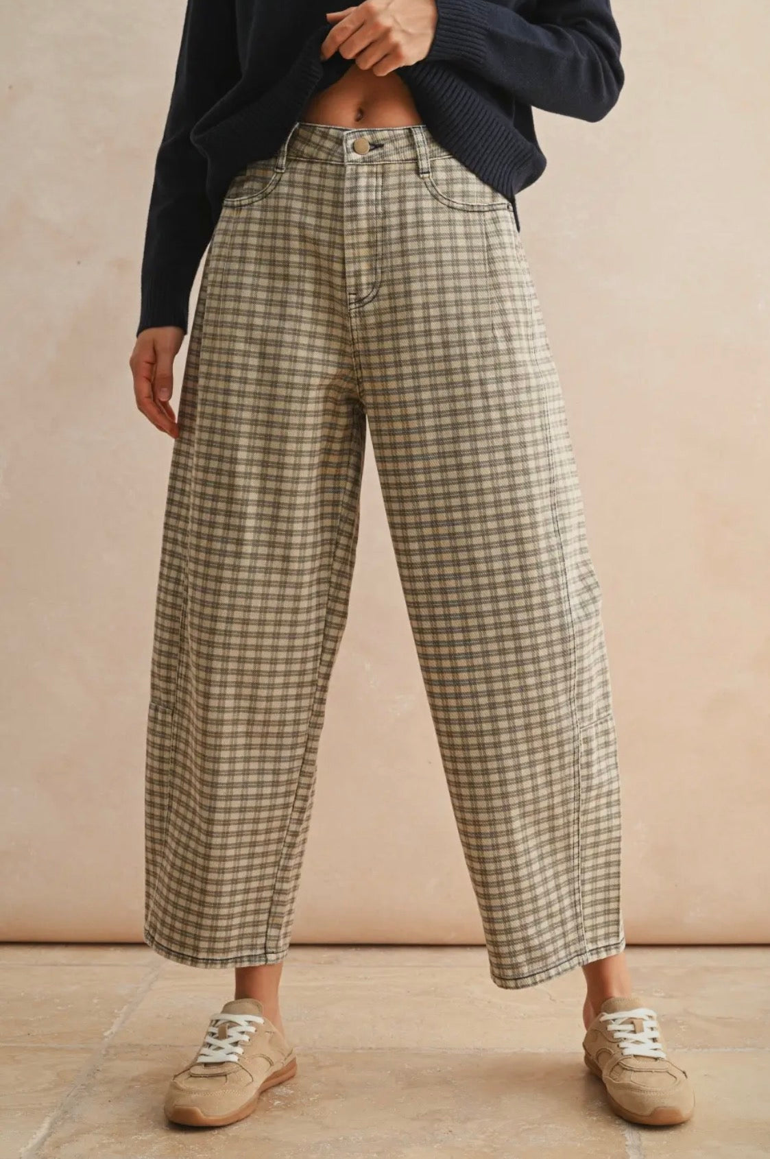 brown gingham barrel jeans
