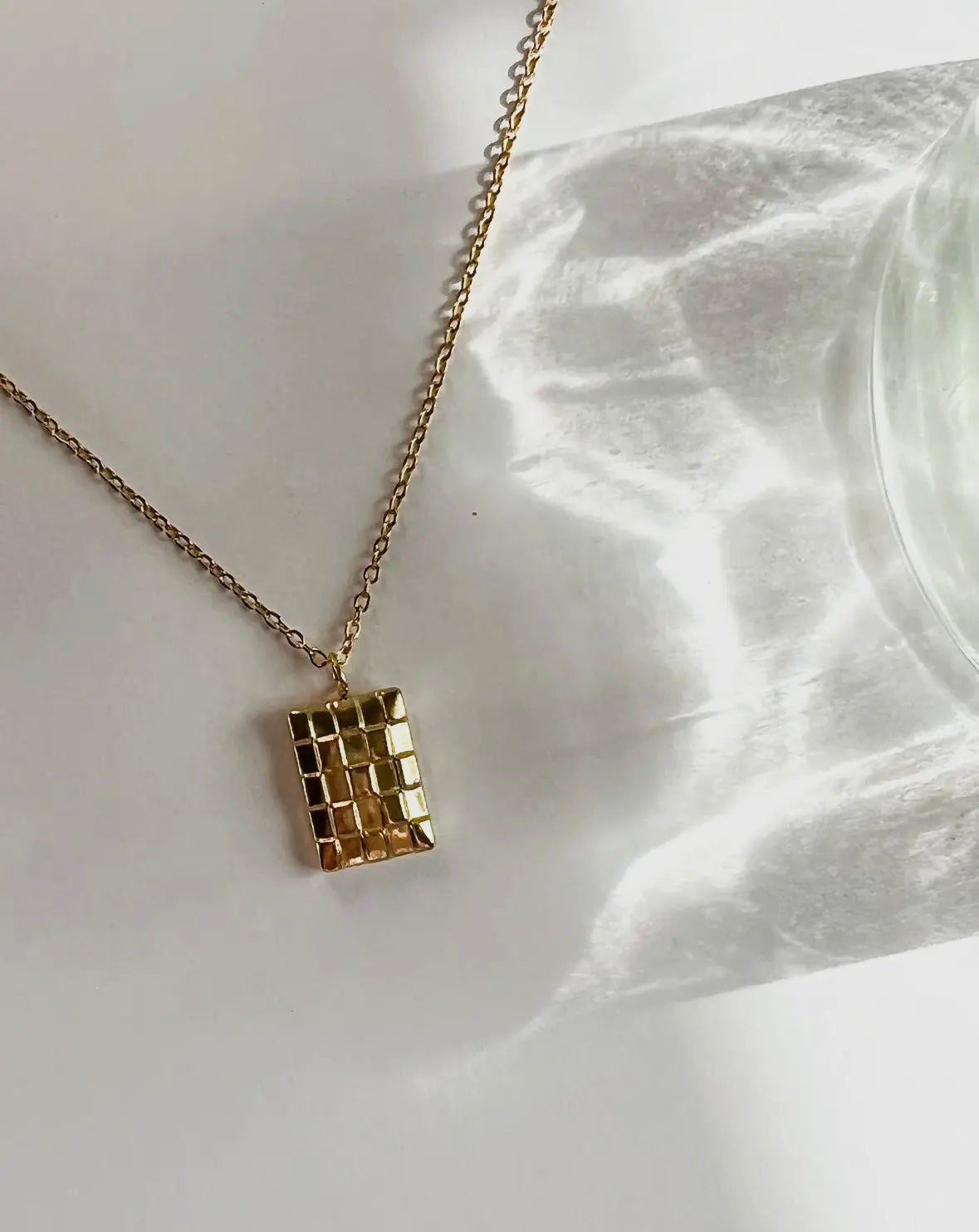quilted gold necklace
