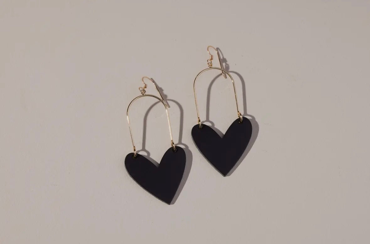 black heart dangle