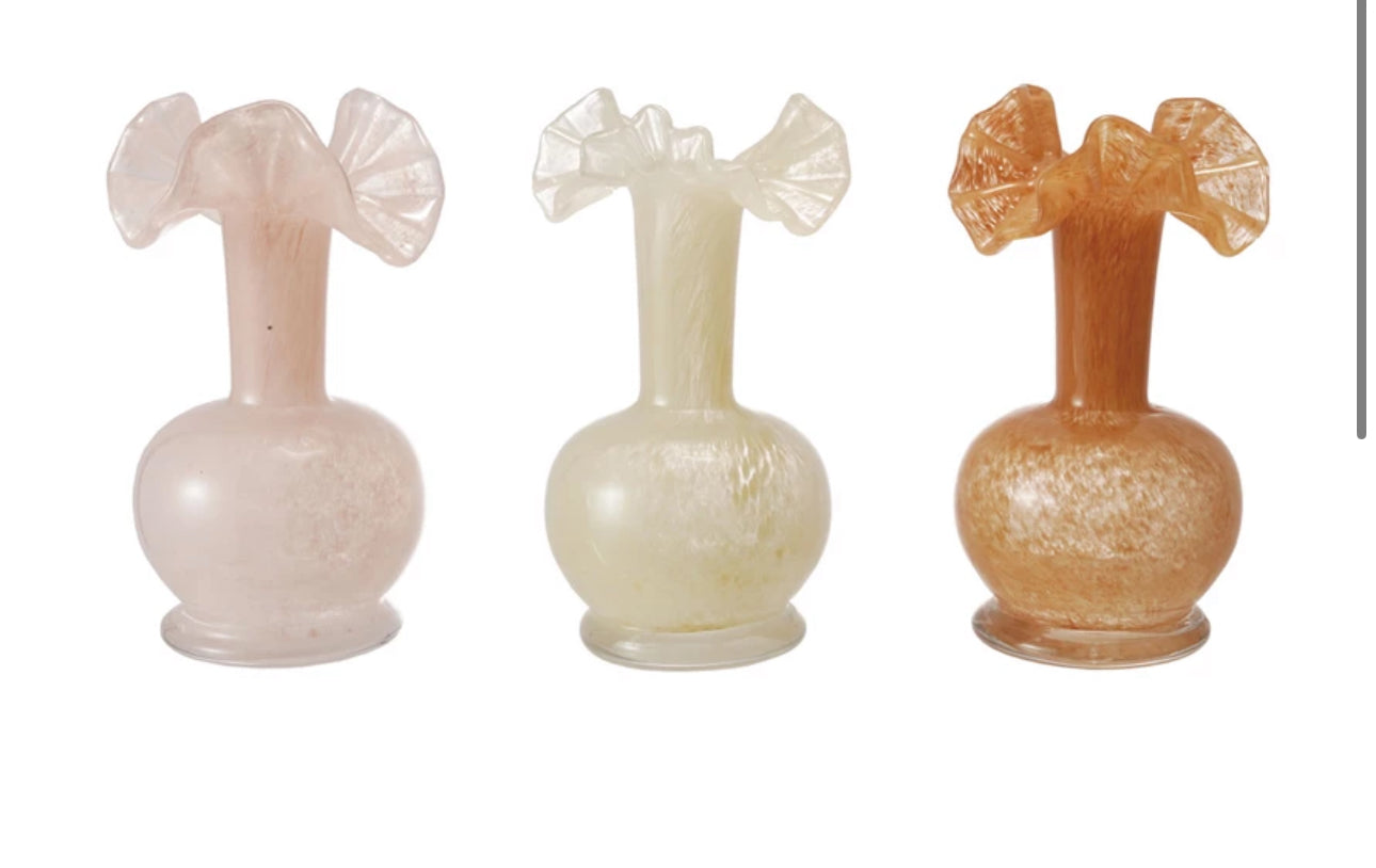 Ruffle Vase