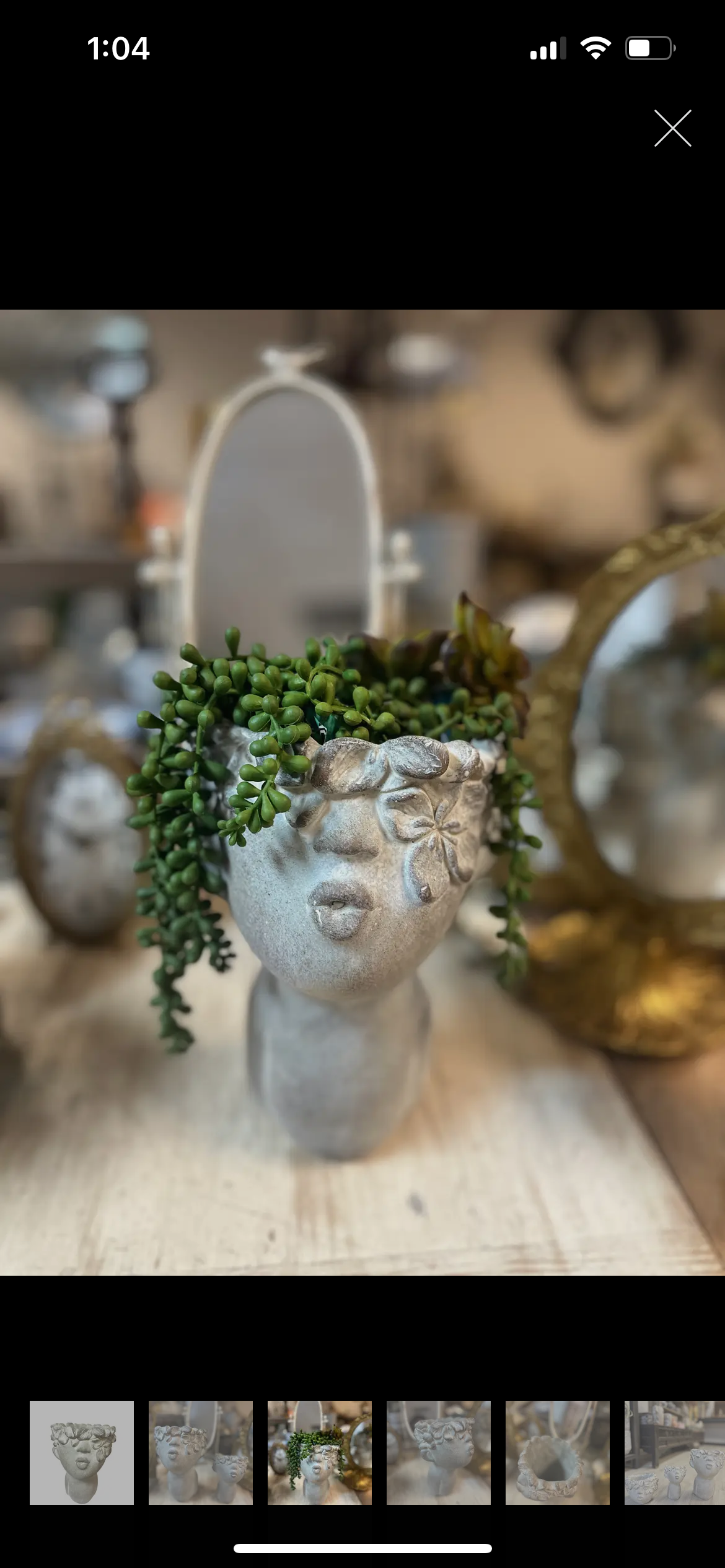 Kissy Face Planter